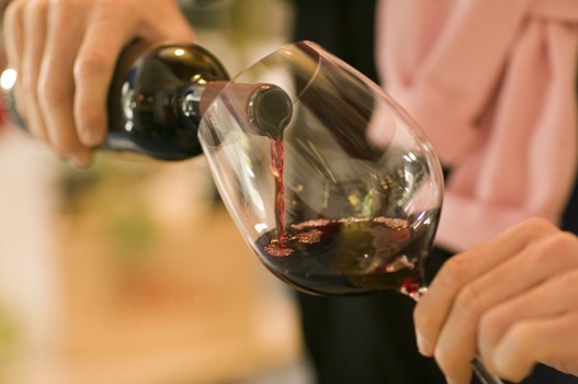 喝红酒的流程，如何正确的喝红酒？