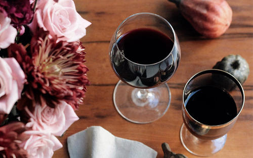 各种红酒的单宁含量有多少？常见葡萄品种的单宁含量