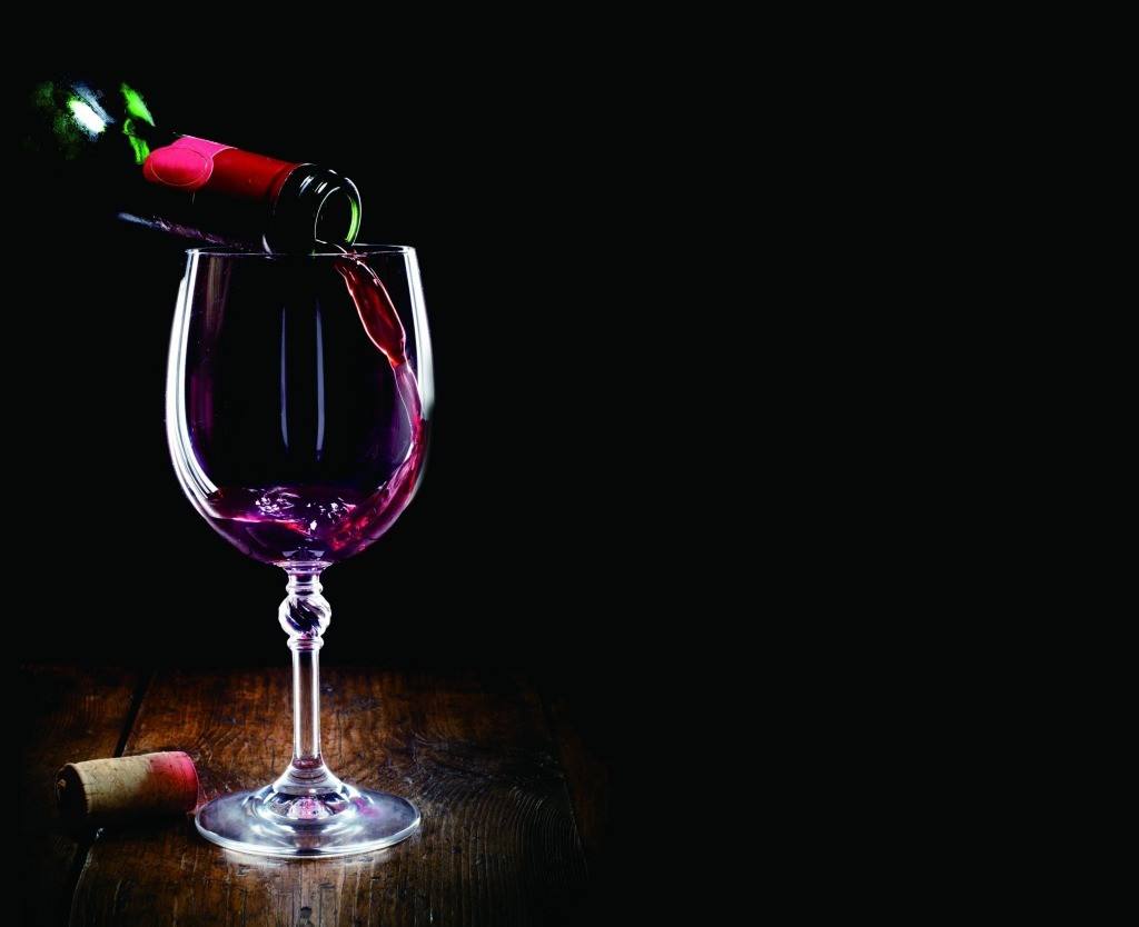 红酒适合人群有哪些？家族性癌症遗传者适合饮用红酒