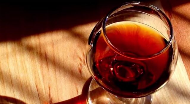 红酒单宁是什么意思？哪种葡萄酒单宁含量高？