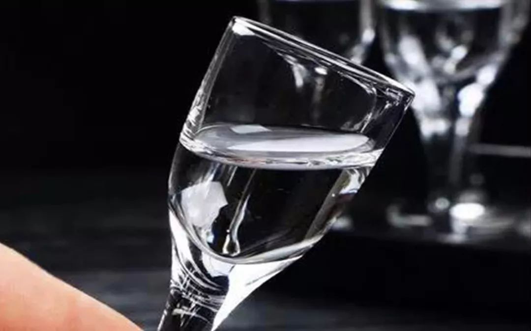 什么白酒好喝又实惠