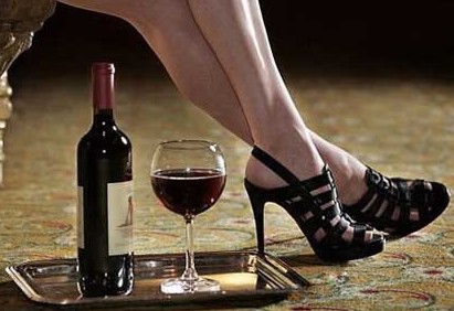 怎样喝红酒可以减肥？女性生理期间可以喝红酒吗？