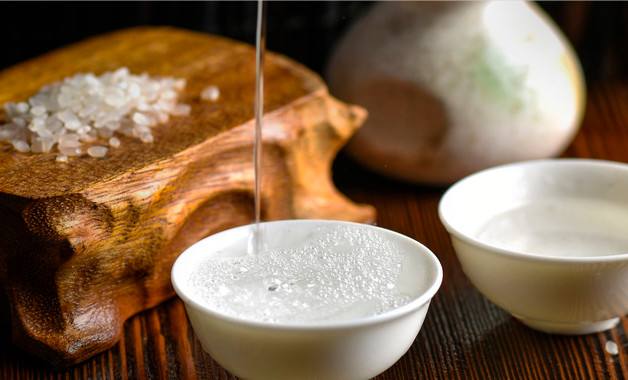 糯米酒糟的做法自酿