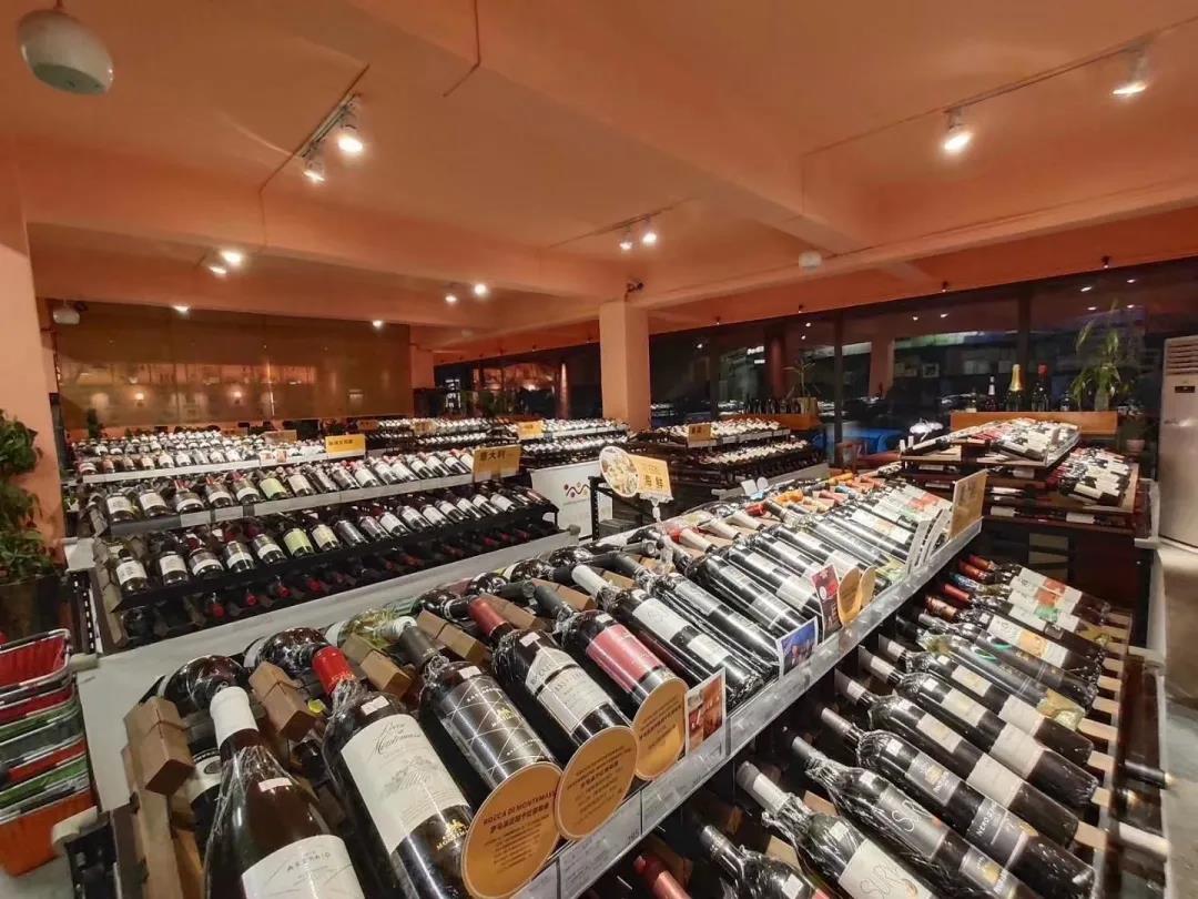 西安这家780平米的葡萄酒仓储超市为何7年来活得还不错？