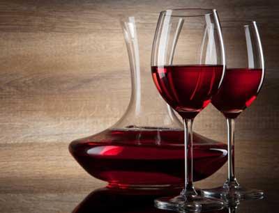 红葡萄酒的功效与作用都有哪些