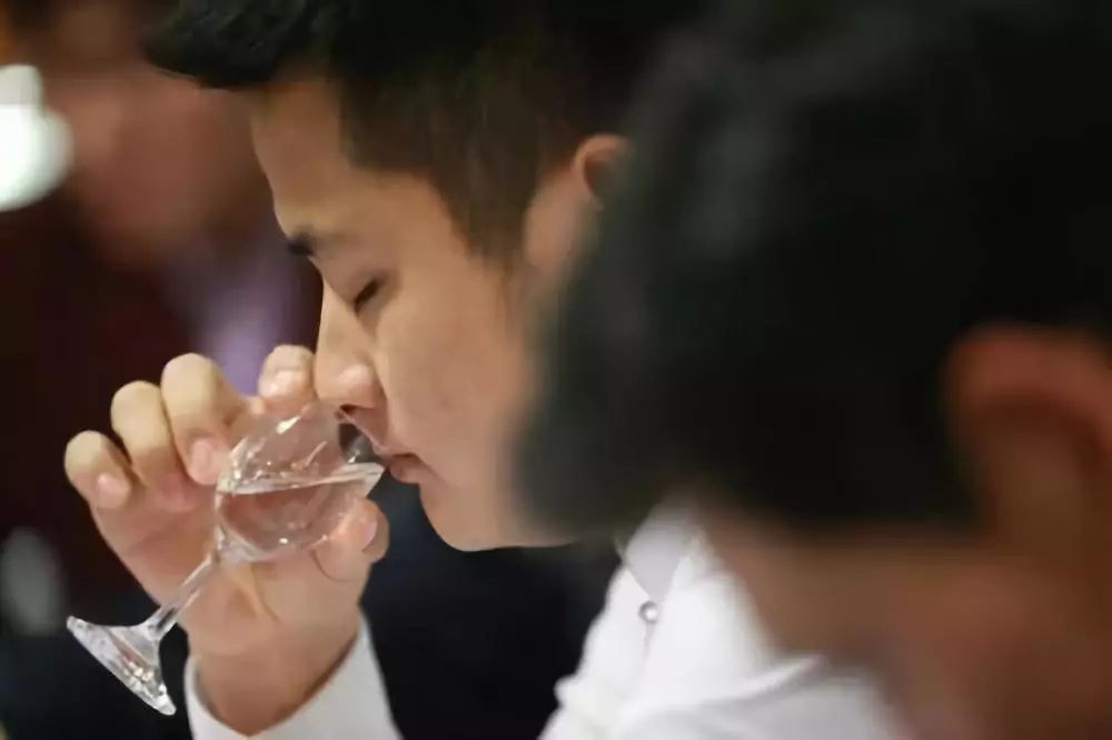 中国白酒占全球烈性酒产量40%，国际市场占有量却不足8%