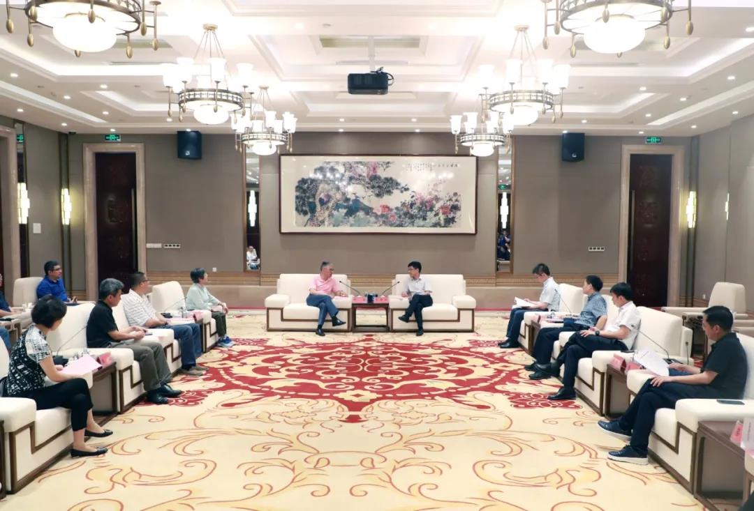 茅台集团与中国太平洋财产保险股份有限公司座谈
