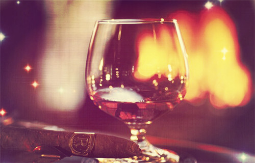 过量饮用红酒的危害主要有哪些