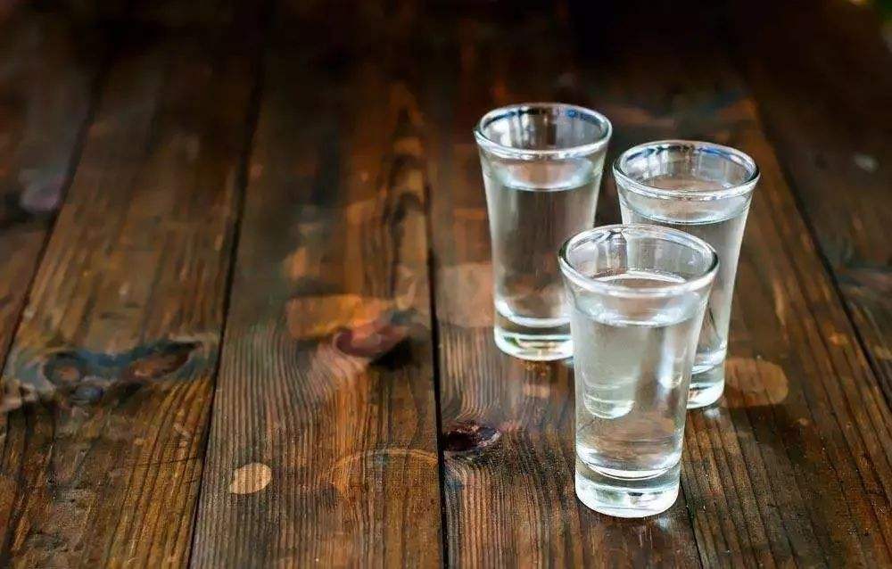 白酒可以每天喝吗？喝白酒的好处有些什么