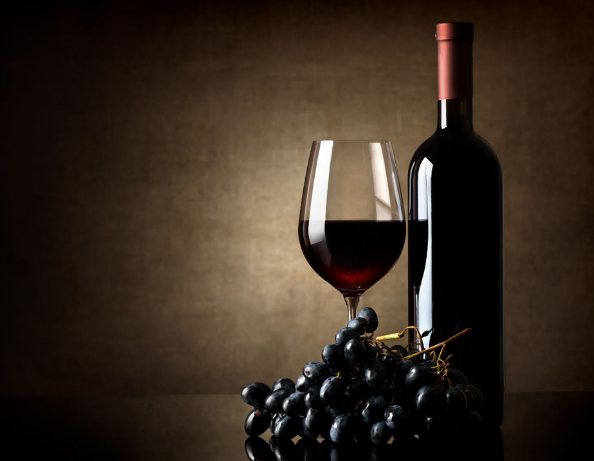 如何正确的喝葡萄酒，需要有什么步骤？