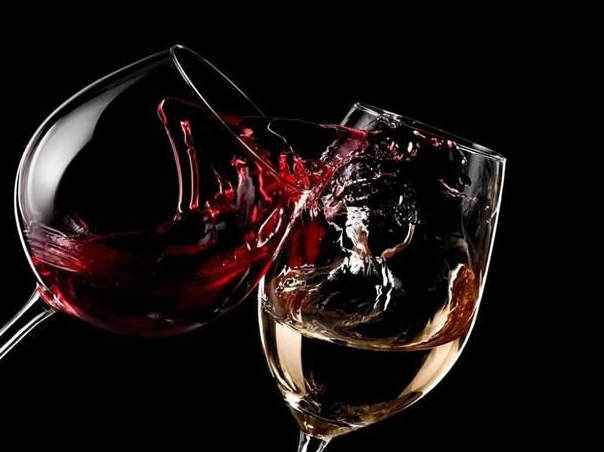 喝红葡萄酒的好处有哪些？