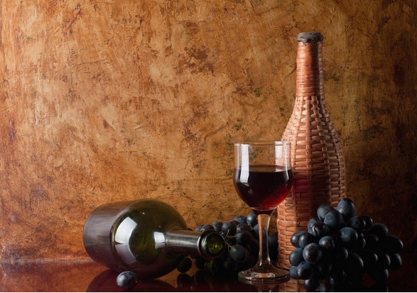 葡萄酒的品鉴方法，怎么喝合适？