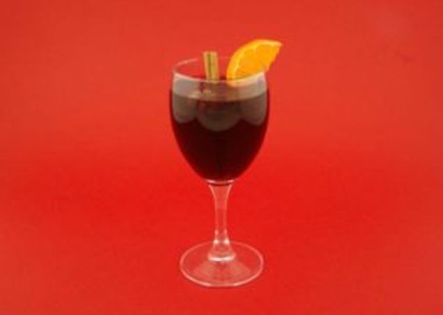 带香料的葡萄酒(葡萄酒中的香料)