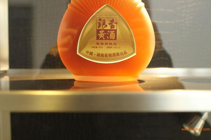 郯城银杏王中王酒价格(郯城银杏王中王酒价格)