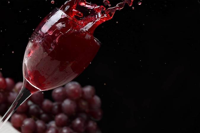 索菲亚红葡萄酒保质期(红葡萄酒的保质期)