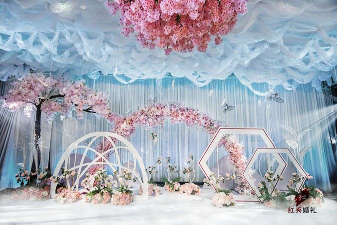 如何写婚宴公告(婚礼公告怎么写)