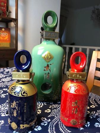 武陵白酒洞庭飘香(武陵飘香酒)