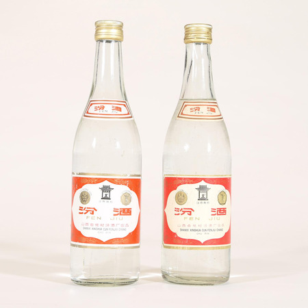 92年玻璃瓶汾酒价格(92年玻璃瓶汾酒的价格)