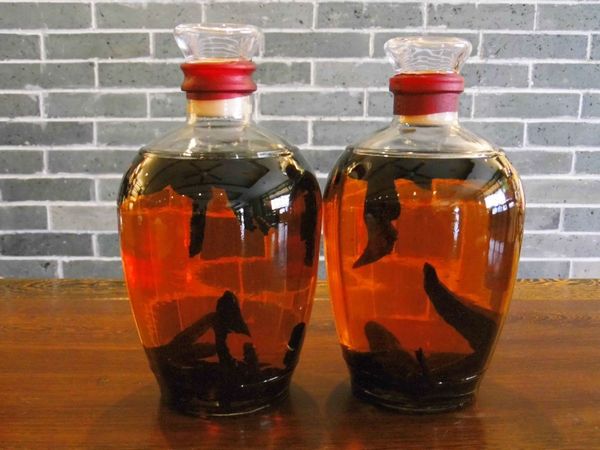 灵芝泡酒(灵芝泡酒的正确方法)