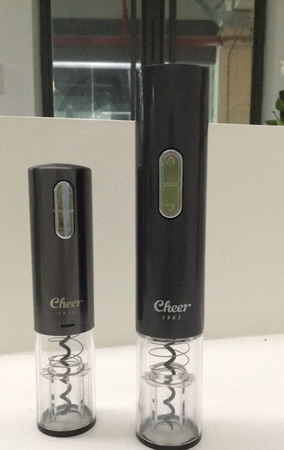 电动开酒器多少钱(开酒器多少钱一个)