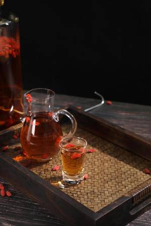 泡酒药材如何清洗(泡酒药材怎么清洗)