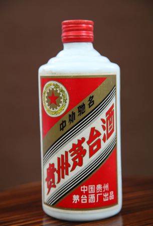87年的茅台值多少钱(87年的茅台酒值多少钱)