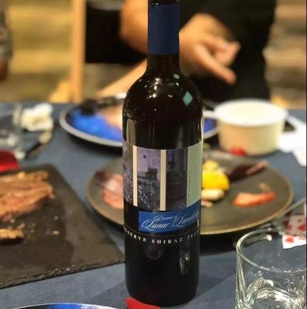 鲁臣世家西拉红葡萄酒价格(威廉世家西拉红葡萄酒多少钱一瓶)