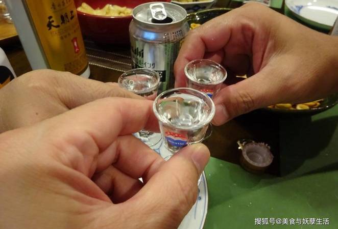 一喝酒就脸红是什么(一喝酒就脸红是什么问题)