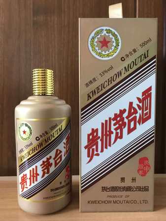茅台酒连瓶子多重(茅台酒的重量 连瓶子)