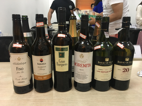 红酒三级品酒师学多久(红酒三级品酒师资格证怎么考)