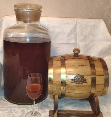 珍酒用什么原料酿酒(各种酒的酿造原料)