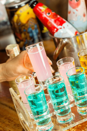 蓝色之海是什么酒(蓝色之海酒系列)
