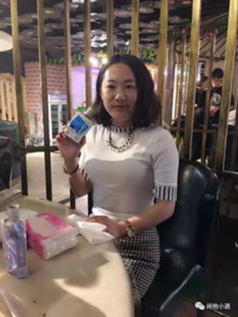 中国最能喝白酒的年轻女人(适合女人喝的中国白酒)