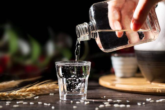 低价位白酒喝了(低价好喝的白酒)