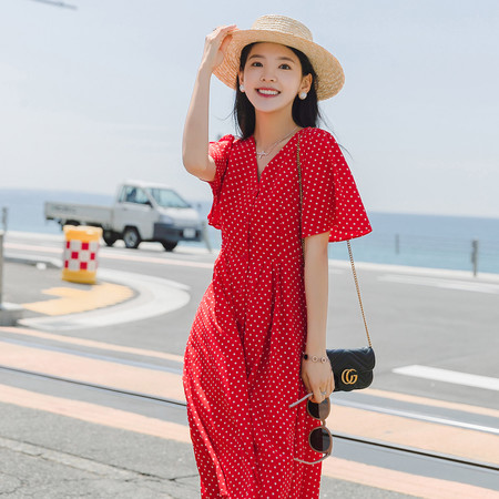 出席酒会怎么穿冬季(冬天酒会穿什么衣服合适呢)