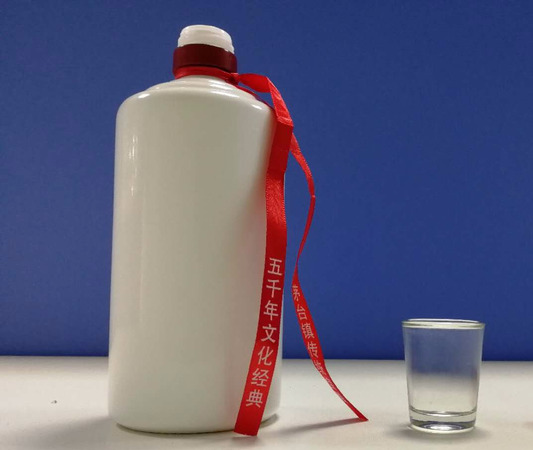 栗子泡酒什么样的酒(栗子泡酒用什么样的酒)