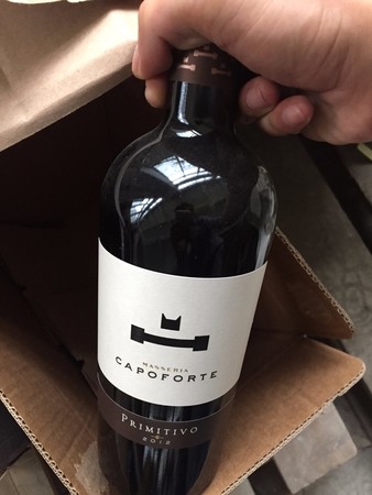 1982年红酒多少钱一瓶(1982年的红酒多少钱一瓶)