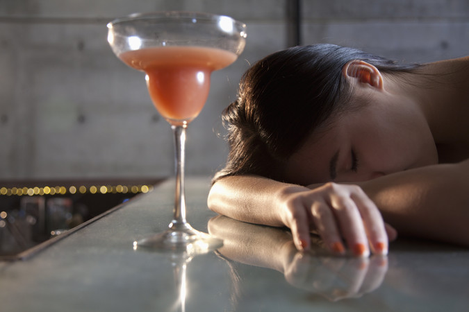 女人喝一次酒多久(女人多久喝一次酒比较好)