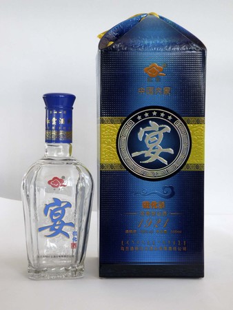 银铜陵酒多少钱一瓶(铜陵酒多少钱一瓶)