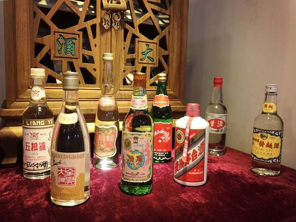 50度老八大酒多少钱(老八大酒50度多少钱)