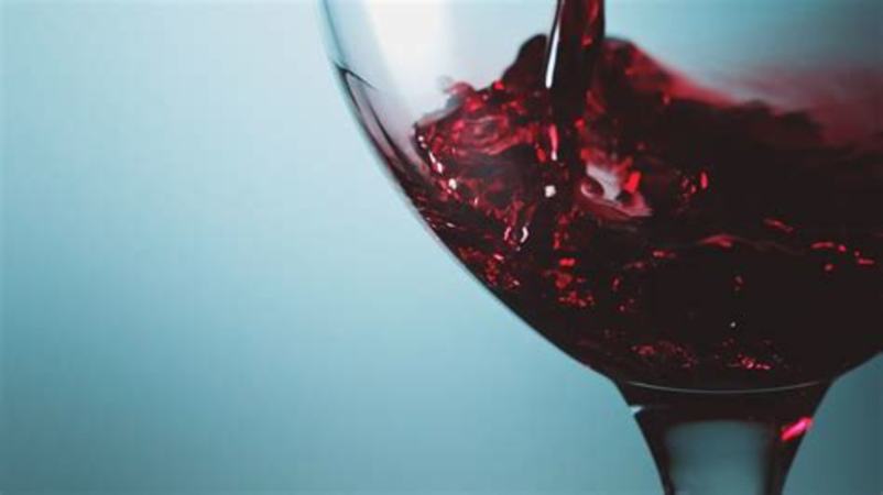 红酒喝起来什么口感,为什么你喝红酒都是一个味