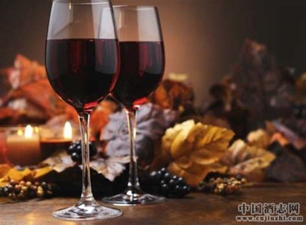 如何区分葡萄酒真假,怎样辨别红酒真假