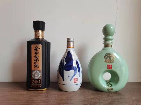 四川巴口香酒品种价格(四川浓香型酒价格)
