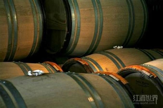 怎么才能开启橡木桶葡萄酒,为什么葡萄酒要用橡木桶储存