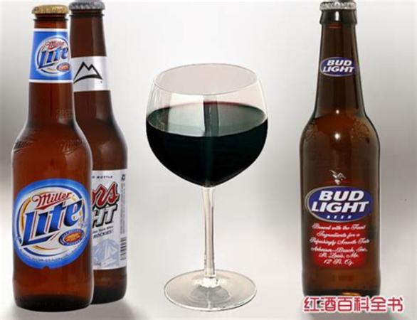 红葡萄酒和啤酒哪个热量高,白酒热量高还是啤酒高